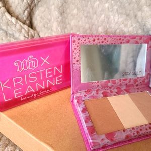 Urban Decay Highlight Palette